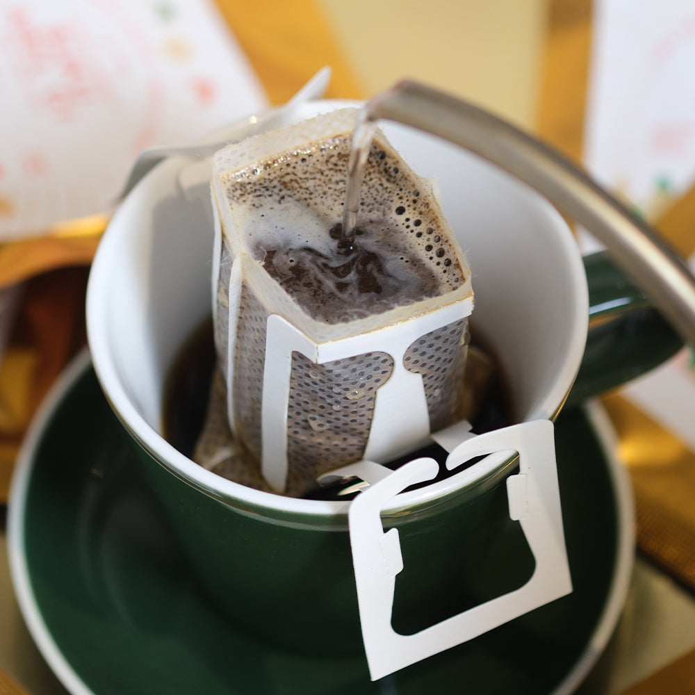 Fortune 8 Drip Coffee Bags in a pouch / 15g each